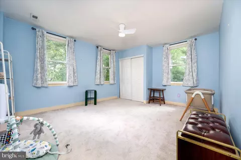 Bedroom - 7 Chesley Ave, Baltimore, MD 21206 photo 2 of 4
