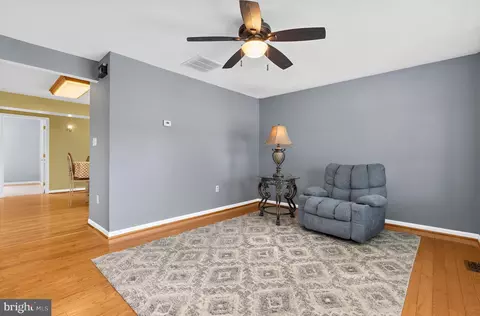 Living - 16 Propeller Dr, Middle River, MD 21220 photo 1 of 6