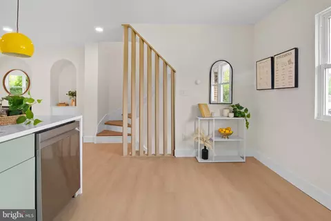 Entry Way - 2004 Wildlife Dr, Windsor Mill, MD 21244 photo 3 of 7