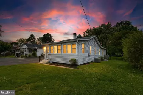 13216 Birdale Ave, Middle River, MD 21220