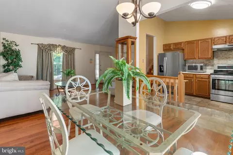 Dining - 7924 Galloping Cir, Windsor Mill, MD 21244 photo 1 of 2