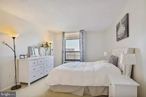 Bedroom - 205 E Joppa Rd #1601, Towson, MD 21286 photo 6 of 6
