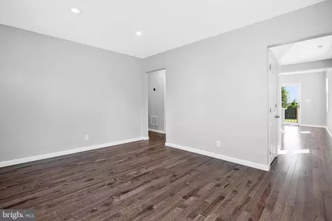 Entry Way - 4604 Ridge Rd, Nottingham, MD 21236 photo 12 of 12