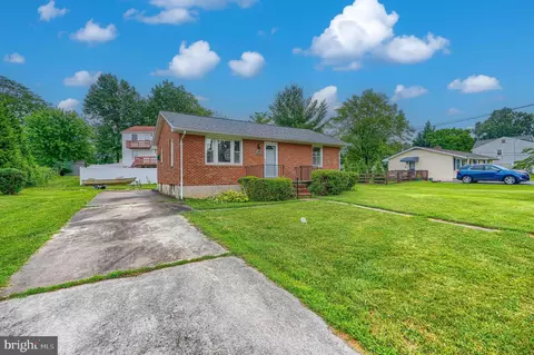 9607 Alda Dr, Parkville, MD 21234