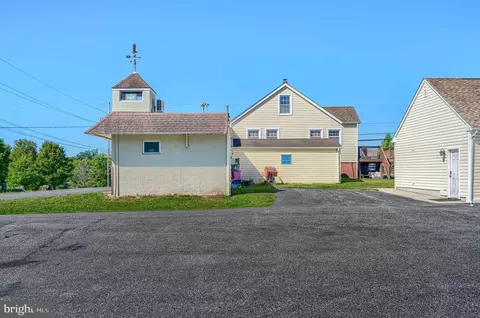 Exterior - 10100 Bird River Rd, Middle River, MD 21220 photo 10 of 16
