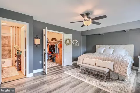 Bedroom - 6525 Ebenezer Rd, Middle River, MD 21220 photo 2 of 11