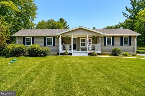 Exterior - 6525 Ebenezer Rd, Middle River, MD 21220 photo 2 of 15