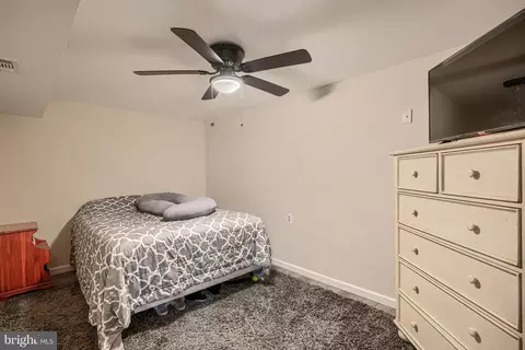 Bedroom - 6525 Ebenezer Rd, Middle River, MD 21220 photo 10 of 11