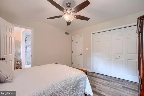 Bedroom - 6525 Ebenezer Rd, Middle River, MD 21220 photo 6 of 11