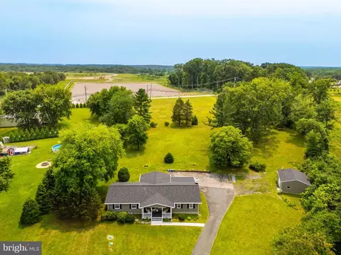 View/Area - 6525 Ebenezer Rd, Middle River, MD 21220 photo 1 of 5