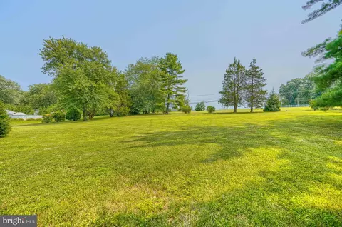 Exterior - 6525 Ebenezer Rd, Middle River, MD 21220 photo 9 of 15