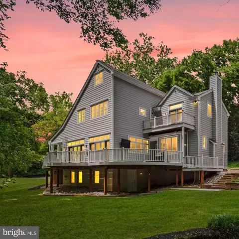 Exterior - 7807 Overbrook Rd, Ruxton, MD 21204 photo 8 of 9
