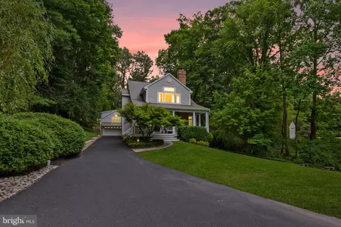 Exterior - 7807 Overbrook Rd, Ruxton, MD 21204 photo 9 of 9