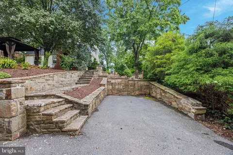 Exterior - 5125 Viaduct Rd, Halethorpe, MD 21227 photo 7 of 8