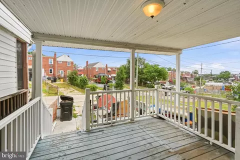 Exterior - 930 Dalton Ave, Baltimore, MD 21224 photo 2 of 2