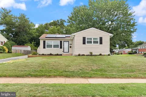 8301 Harris Ave, Parkville, MD 21234