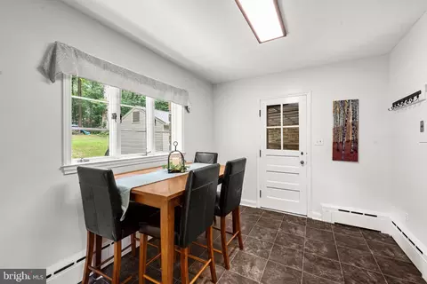 Dining - 3114 Sunset Ln, Phoenix, MD 21131 photo 3 of 4