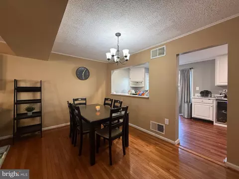 Dining - 813 Thimbleberry Rd #813, Middle River, MD 21220 photo 1 of 1