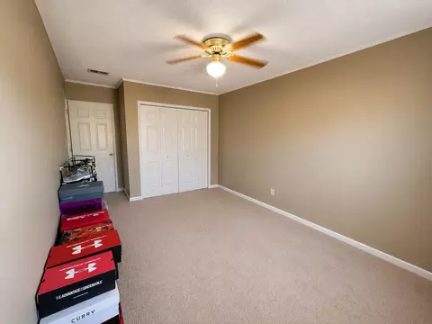 Bedroom - 813 Thimbleberry Rd #813, Middle River, MD 21220 photo 5 of 7