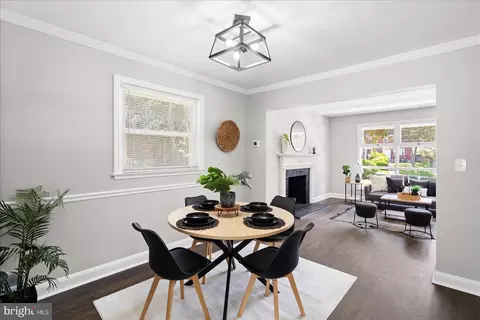 Dining - 620 Walker Ave, Baltimore, MD 21212 photo 2 of 2
