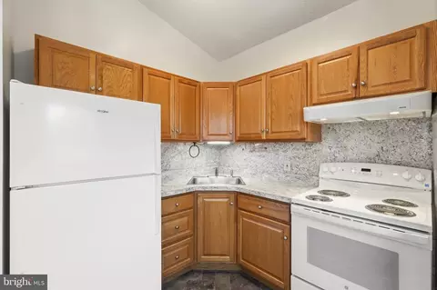 Kitchen - 7322 Windsor Rd, Windsor Mill, MD 21244 photo 1 of 3