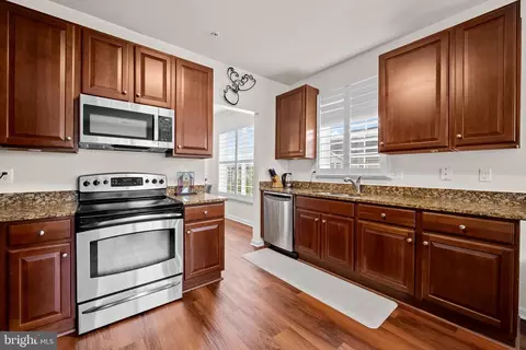 Kitchen - 7301 Travertine Dr #403, Baltimore, MD 21209 photo 3 of 4