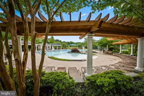 Exterior - 7301 Travertine Dr #403, Baltimore, MD 21209 photo 4 of 4