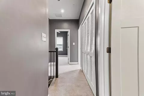 Entry Way - 6300 Osterley St, Middle River, MD 21220 photo 17 of 19