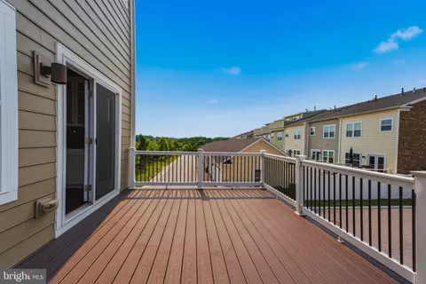 Exterior - 6300 Osterley St, Middle River, MD 21220 photo 2 of 4