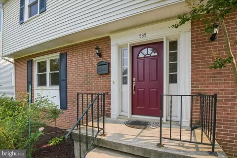 Exterior - 535 Dunkirk Rd, Baltimore, MD 21212 photo 2 of 4