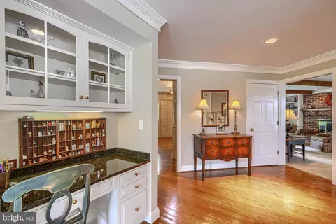 Entry Way - 16 Kincaid Ct, Baldwin, MD 21013 photo 1 of 3