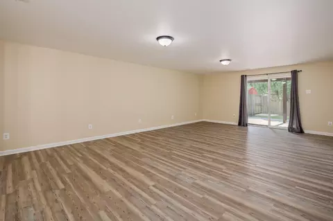 8 Perryfalls Pl, Nottingham, MD 21236 photo 28
