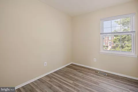 8 Perryfalls Pl, Nottingham, MD 21236 photo 24