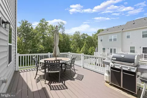 Exterior - 4926 Arborgate Cir, Baltimore, MD 21227 photo 2 of 7