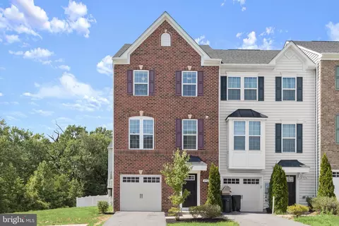Exterior - 4926 Arborgate Cir, Baltimore, MD 21227 photo 6 of 7