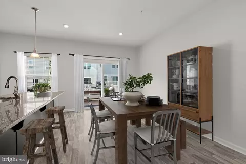 Dining - 4926 Arborgate Cir, Baltimore, MD 21227 photo 1 of 1
