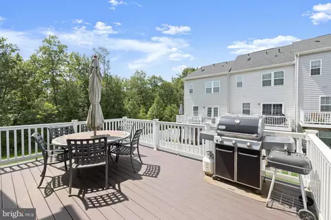 Exterior - 4926 Arborgate Cir, Baltimore, MD 21227 photo 3 of 7