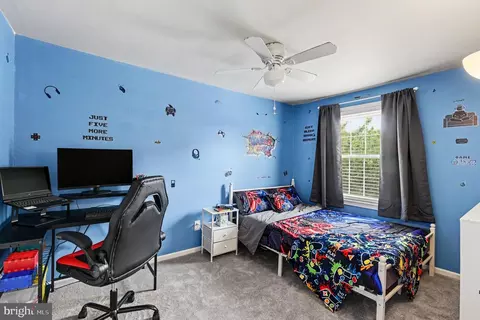 Bedroom - 9121 Deviation Rd, Nottingham, MD 21236 photo 2 of 2