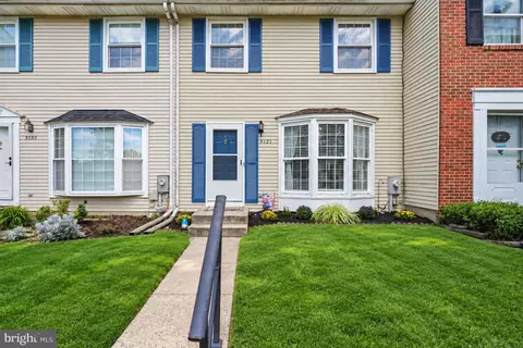 9121 Deviation Rd, Nottingham, MD 21236