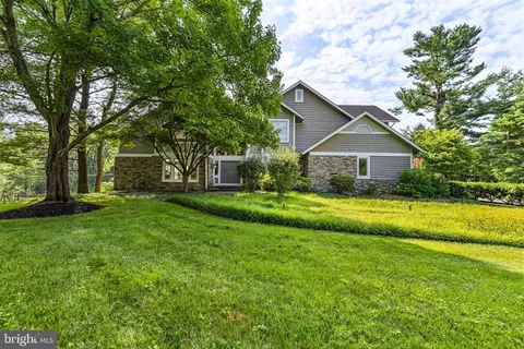 1917 Old Court Rd, Towson, MD 21204