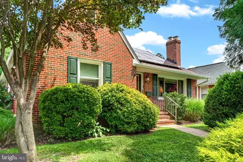 1504 Edmondson Ave, Catonsville, MD 21228