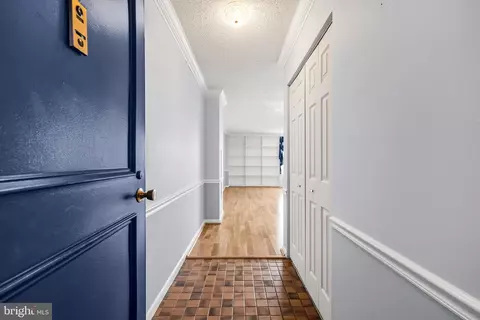 Entry Way - 205 E Joppa Rd #1908, Towson, MD 21286 photo 2 of 4