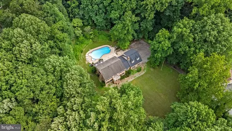 View/Area - 300 Stonehurst Rd, Phoenix, MD 21131 photo 2 of 3