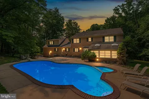 Exterior - 300 Stonehurst Rd, Phoenix, MD 21131 photo 10 of 16