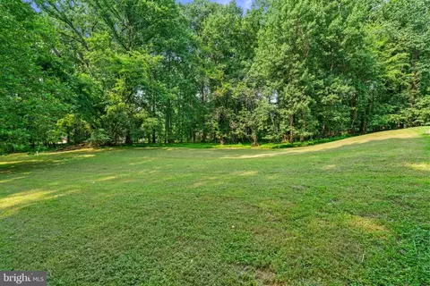 Exterior - 300 Stonehurst Rd, Phoenix, MD 21131 photo 13 of 16
