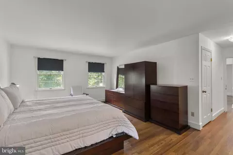 Bedroom - 300 Stonehurst Rd, Phoenix, MD 21131 photo 2 of 4