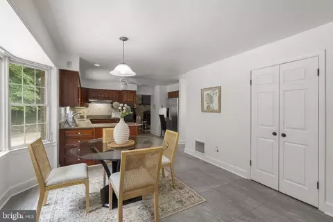 Dining - 300 Stonehurst Rd, Phoenix, MD 21131 photo 1 of 3