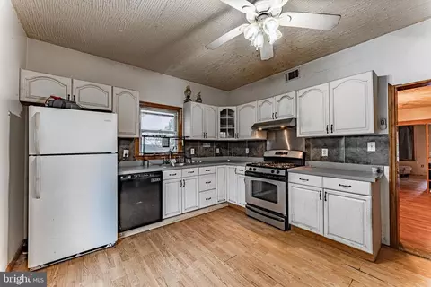 Kitchen - 216 Riverview Ave, Dundalk, MD 21222 photo 1 of 1