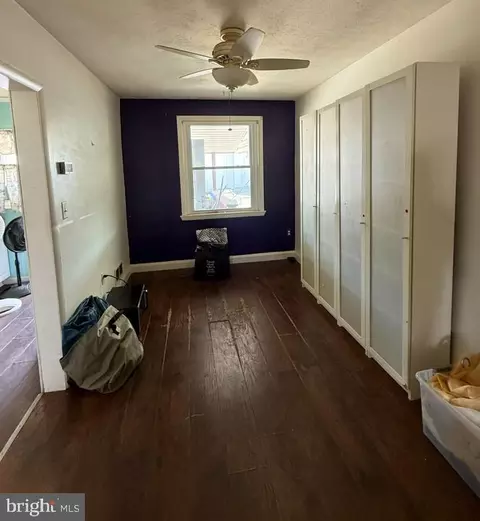 Entry Way - 7920 Kavanagh Rd, Dundalk, MD 21222 photo 3 of 3