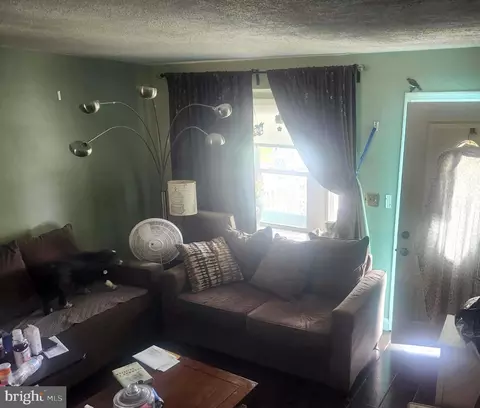 Entry Way - 7920 Kavanagh Rd, Dundalk, MD 21222 photo 1 of 3